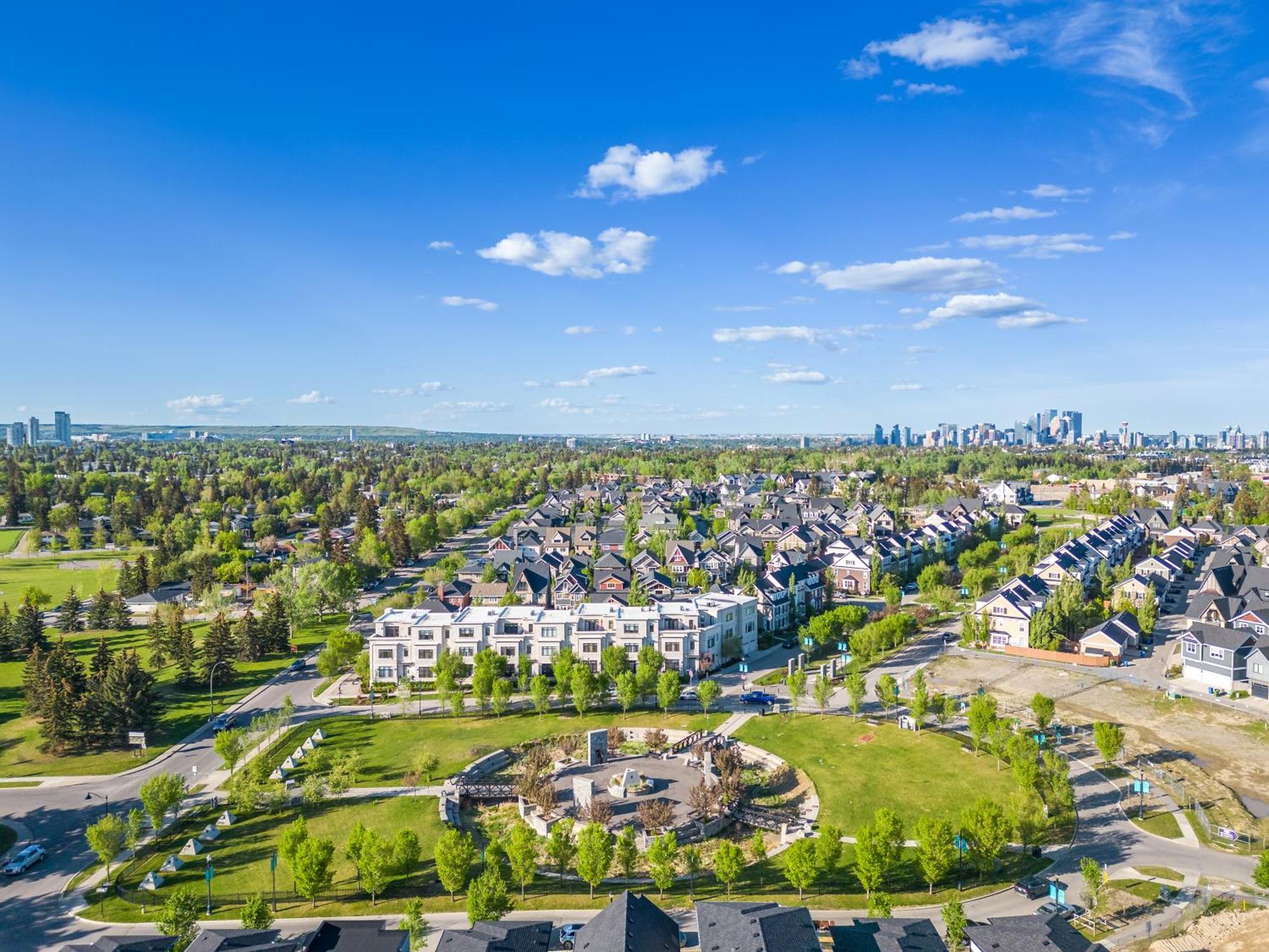 Stylish Unit In Historic Currie Apartment Calgary Exterior photo